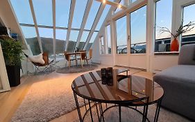 Glass Roof Private Loft In Tromso